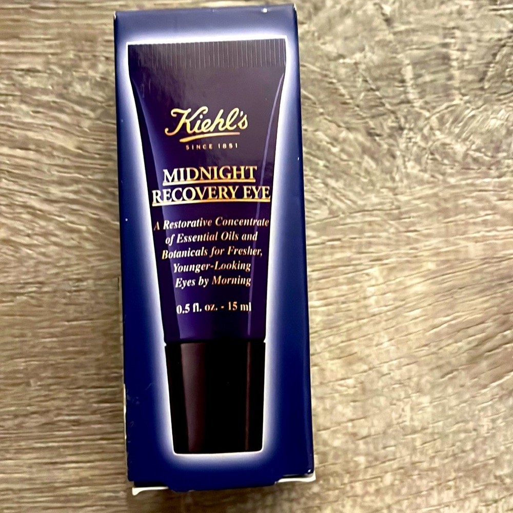 Kiehl’s Midnight Recovery Eye